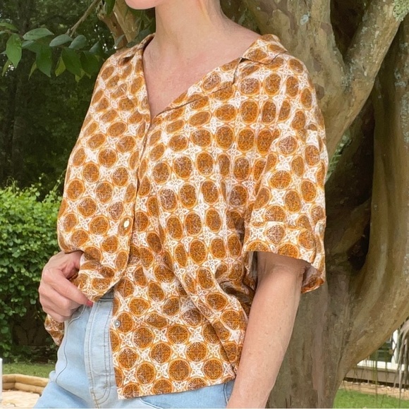 Jane and Delancey button down medallion shirt - Picture 2 of 7